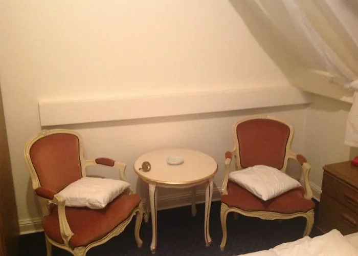 住宿加早餐酒店 Weingut Becker-steinhauer *